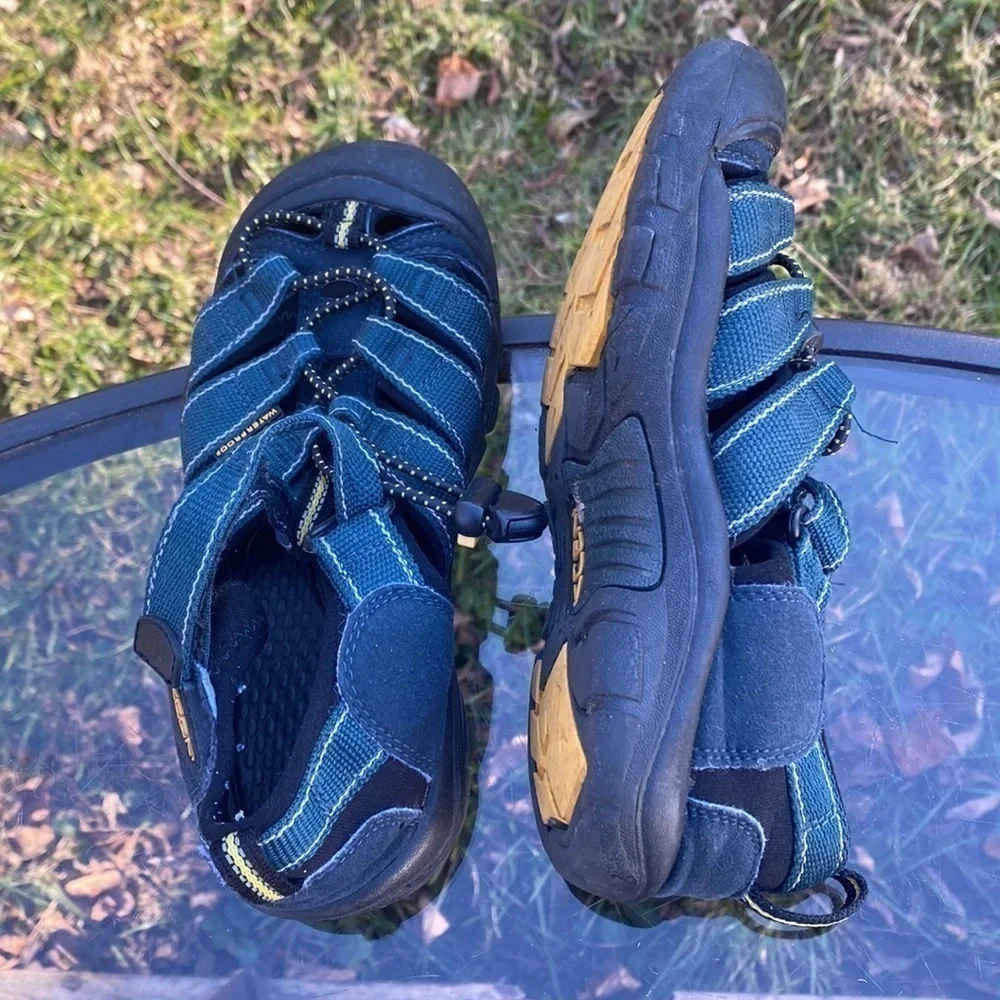 Keen Pin On Cute Orthopedic Shoes Waterproof unisex blue